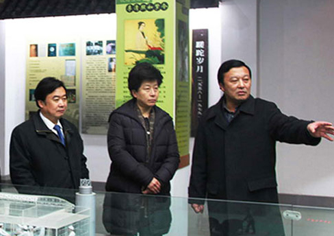 2011年1月16日，時(shí)任江蘇省委常委、紀委書(shū)記弘強視察今世緣。