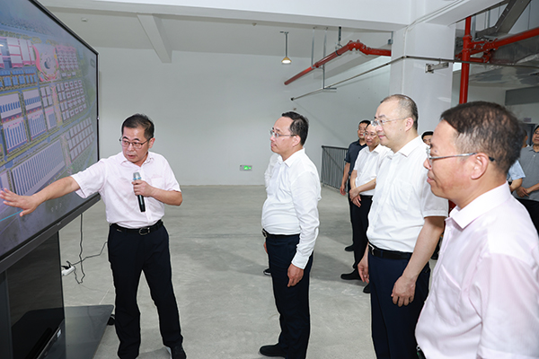 2024年7月23日，淮安市市長(cháng)顧坤調研今世緣南廠(chǎng)區技改項目建設